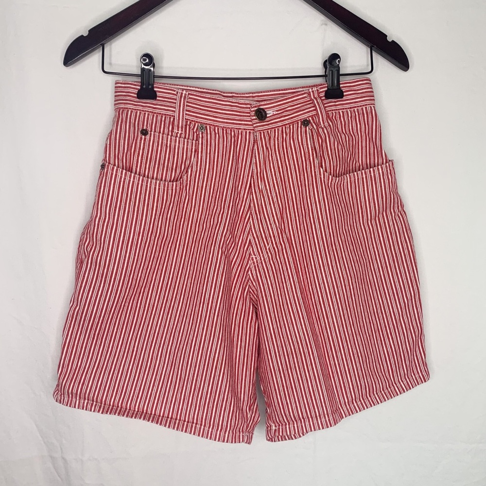 Vintage High Waist Red and White Striped Shorts